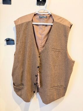 MENS TWEED VEST